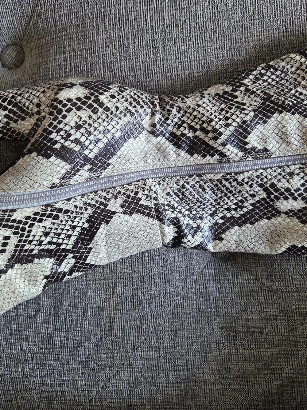 Bamboo Womens Snakeskin Over-the-Knee Boots Size 9